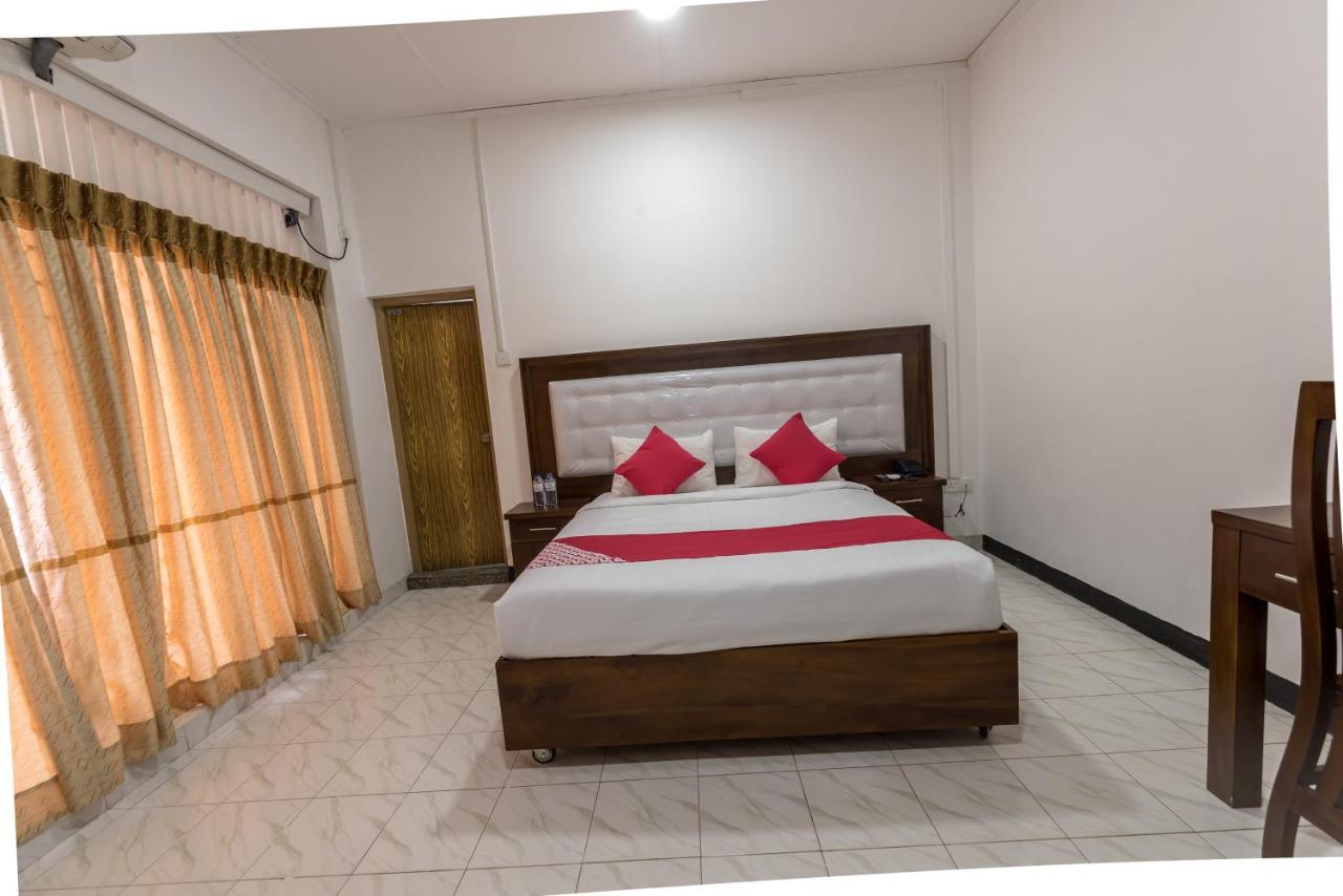 Oyo 102 Metro Marine Drive Hotel Colombo Buitenkant foto