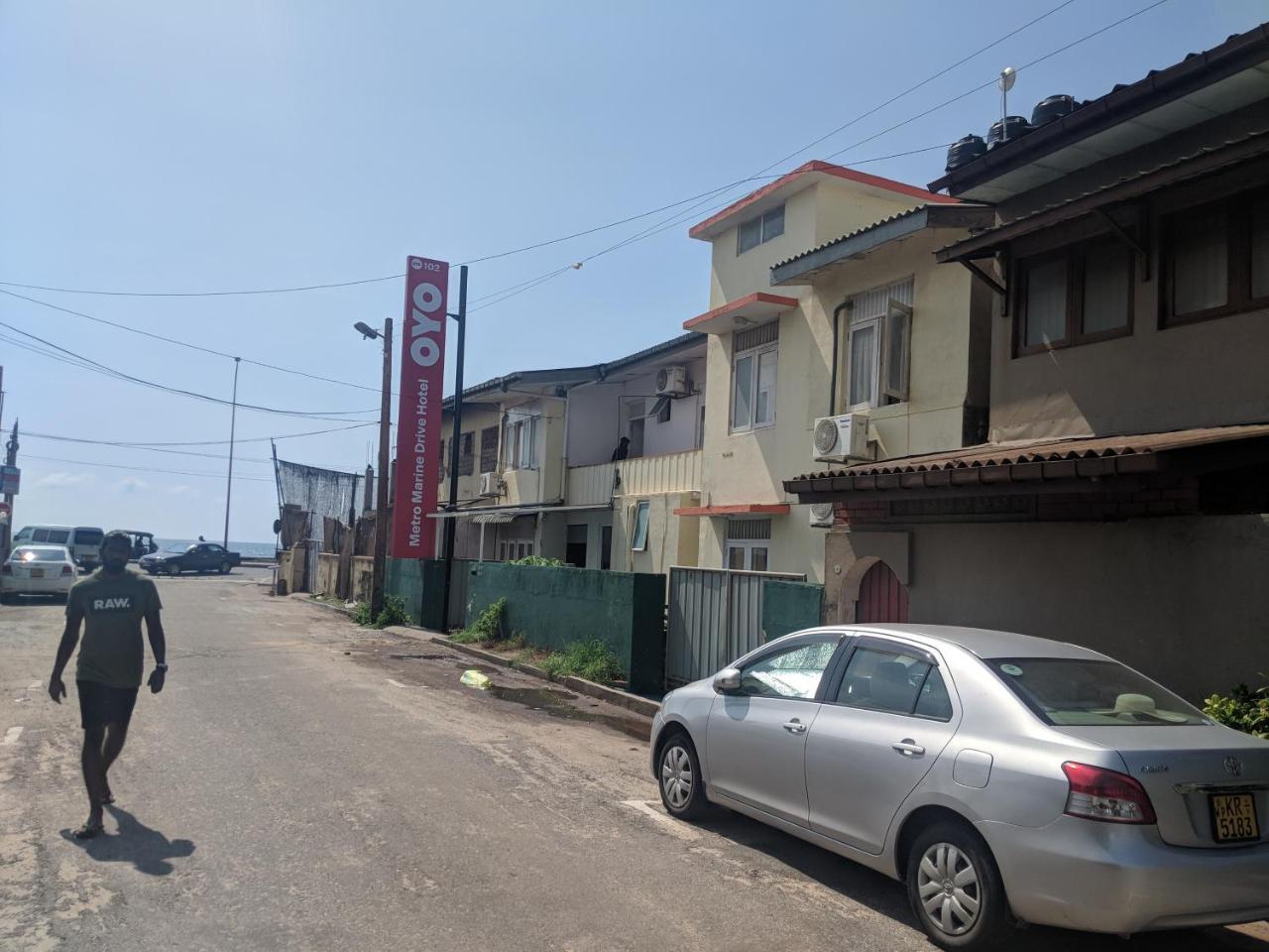 Oyo 102 Metro Marine Drive Hotel Colombo Buitenkant foto